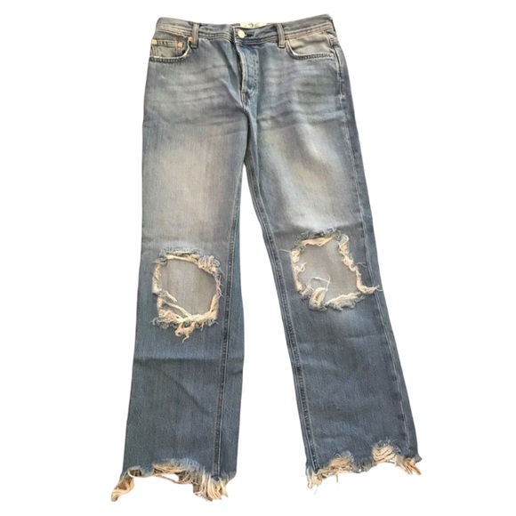 Free People Jeans Maggie Size 26 Mid Rise Distressed Straight Light Denim New - Picture 2 of 6